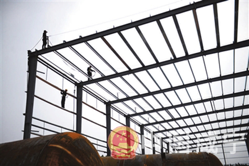 世丰汽车内饰建设正酣